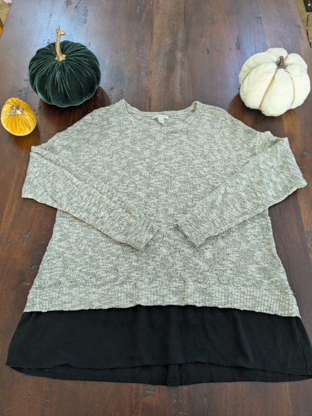 Cato Silver Marled Knit Layered Hem Sweater Top Size 14/16W